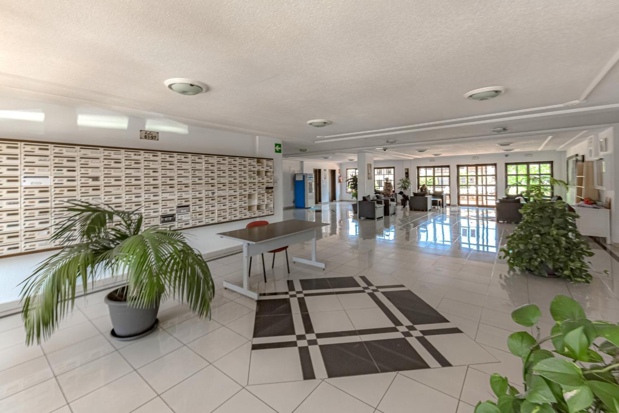 Atlantis 3 One Bedroom, Sea Front, In Complex With Pool Costa Del Silencio Exterior photo