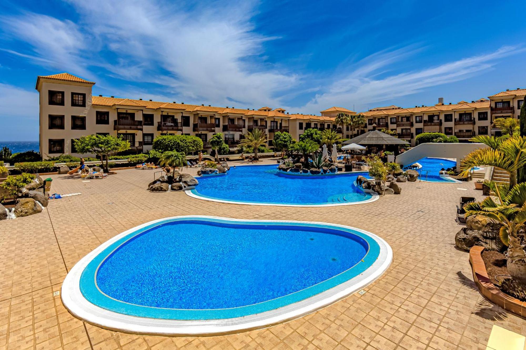 Atlantis 3 One Bedroom, Sea Front, In Complex With Pool Costa Del Silencio Exterior photo