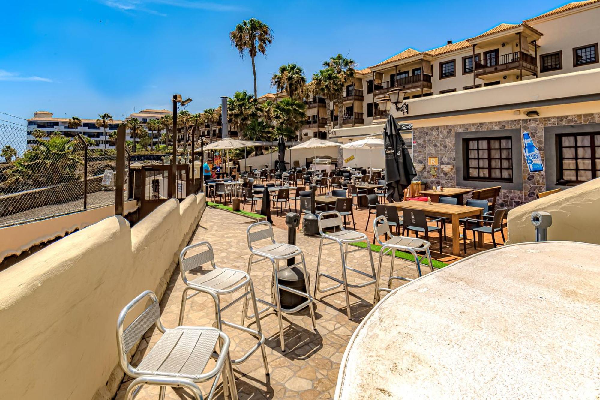 Atlantis 3 One Bedroom, Sea Front, In Complex With Pool Costa Del Silencio Exterior photo